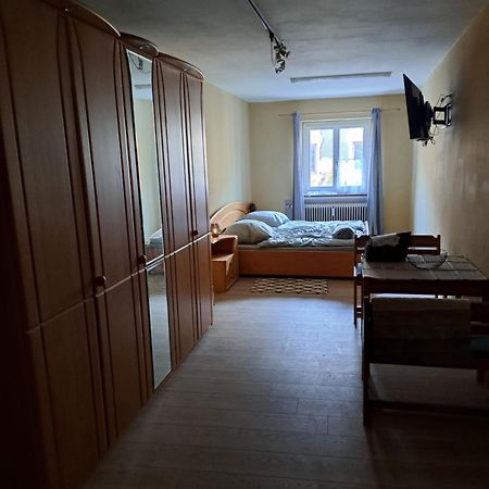 Trixis Bed & Breakfast มิทเทนวัลด์ ภายนอก รูปภาพ